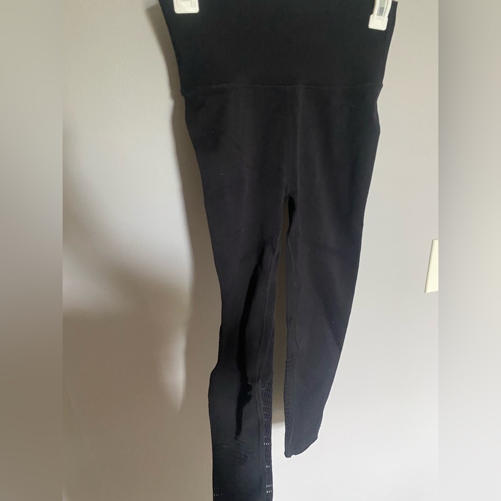 Fabletics workout leggings